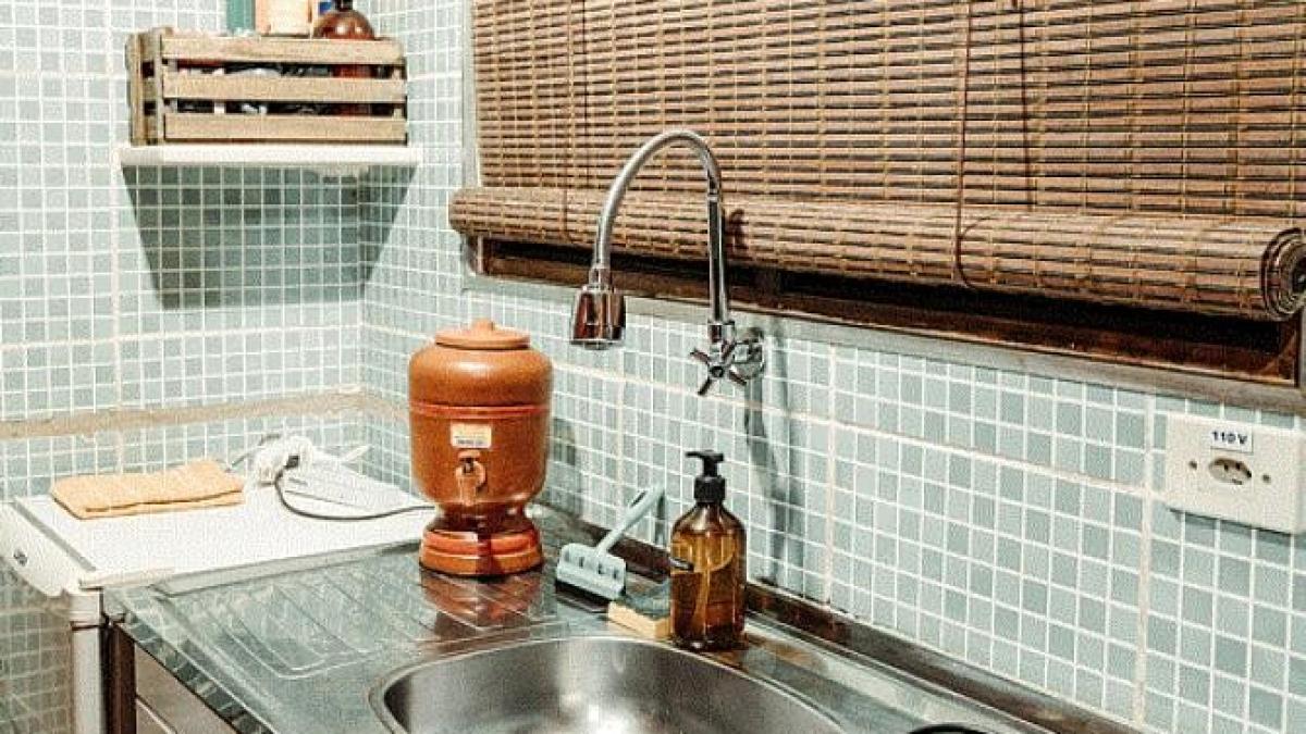 nu-arunca-niciodata-aceste-resturi-in-chiuveta---vei-scapa-de-blocaje-si-de-mirosurile-urate-din-bucatarie_53267400