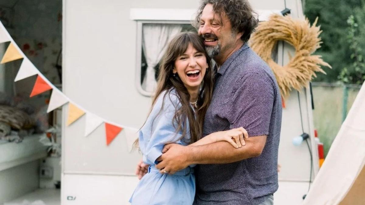 comentau-de-el-pe-facebook-mosul--mosul--dana-rogoz--despre-diferenta-de-varsta-de-18-ani-dintre-ea-si-sotul-ei-si-eu-as-fi-judecat_83645200