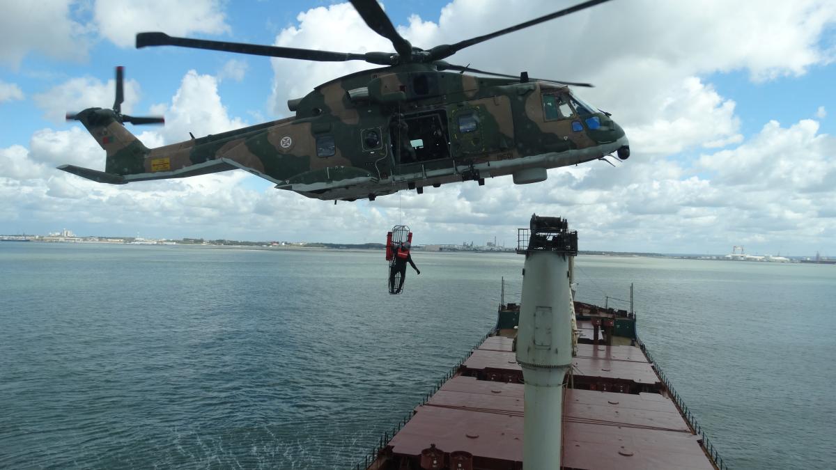 china-a-declansat-exercitii-militare-in-apropiere-de-taiwan-si-a-tras-cu-proiectile-catre-stramtoare_50445000