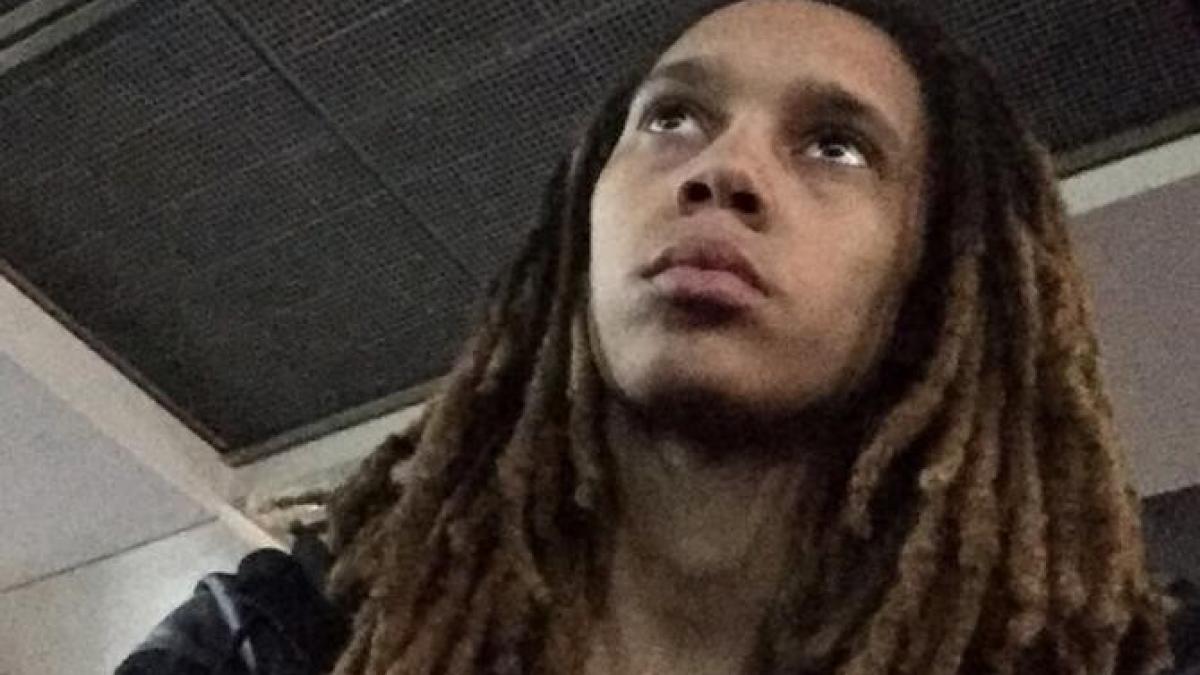 rusia--gata-sa-o-dea-sua-pe-brittney-griner--la-schimb-cu-traficantul-de-arme-viktor-bout--chirieac-probabil-are-nevoie-de-el-inapoi_88359800