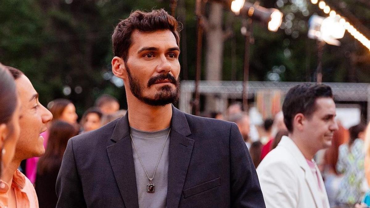 george-burcea--sageti-catre-andreea-balan-despre-cele-doua-fete-ale-lor-sunt-terorizate-de-cate-poze-fac--incerc-sa-petrec-timp-de-calitate-cu-ele-2_62043100