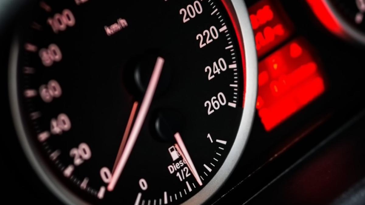 un-tanar-de-20-de-ani--surprins-de-radar-cu-197-kmh-pe-dn--consumase-si-droguri_27093000