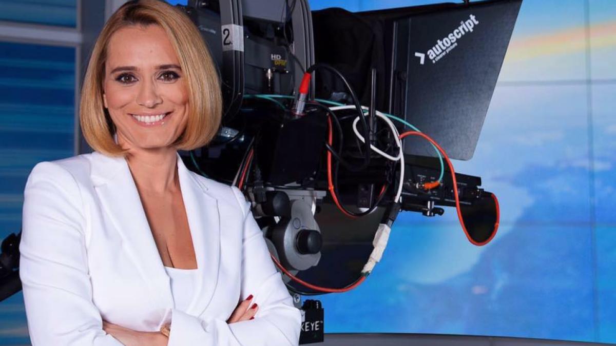 andreea-esca-salariu-elexia-eram_49497300