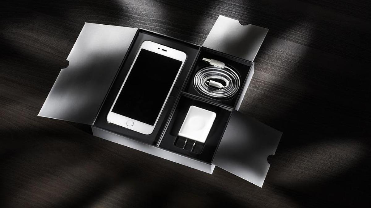 inselatorie-telefoane-false_34098100