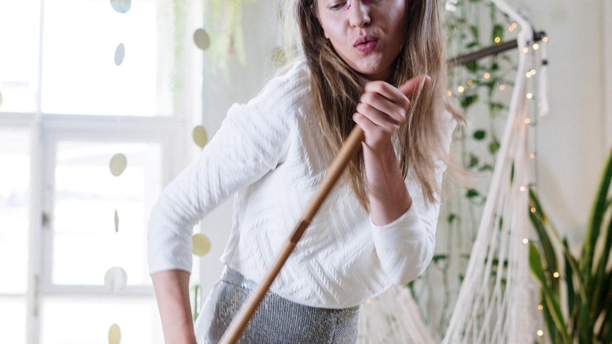 melodia-romaneasca-din-anii-2000-care-ti-se-potriveste--in-functie-de-zodie--versurile-in-care-te-regasesti_32244600