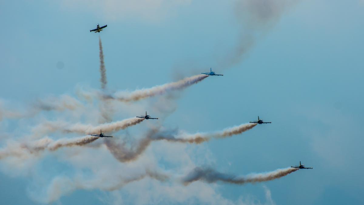 china-senatorii-americani-au-perturbat-pacea-in-stramtoarea-taiwan-noi-exercitii-militare_59302500