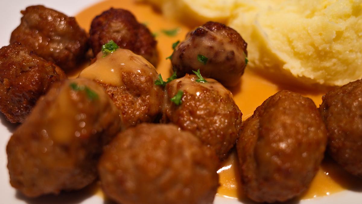 chiftele-pufoase-din-750-g-carne-tocata--reteta-simpla_75502300