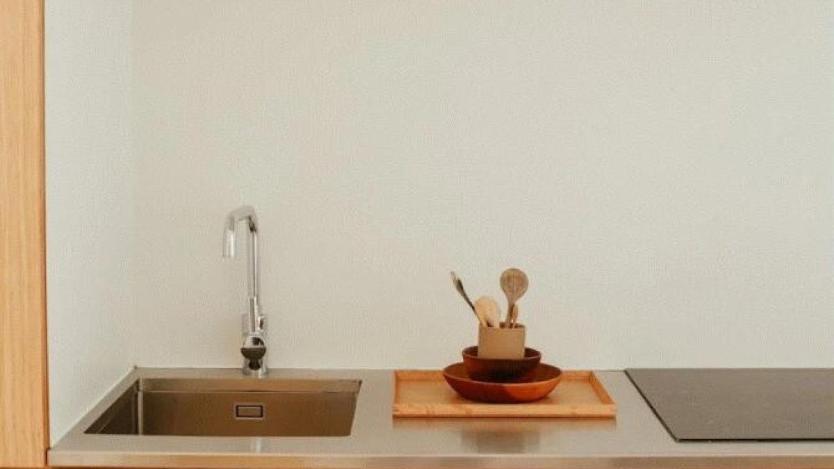 fa-acest-lucru-o-data-pe-luna-si-chiuveta-nu-se-va-infunda-niciodata---trucul-pe-care-doar-instalatorii-il-cunosc_84148200