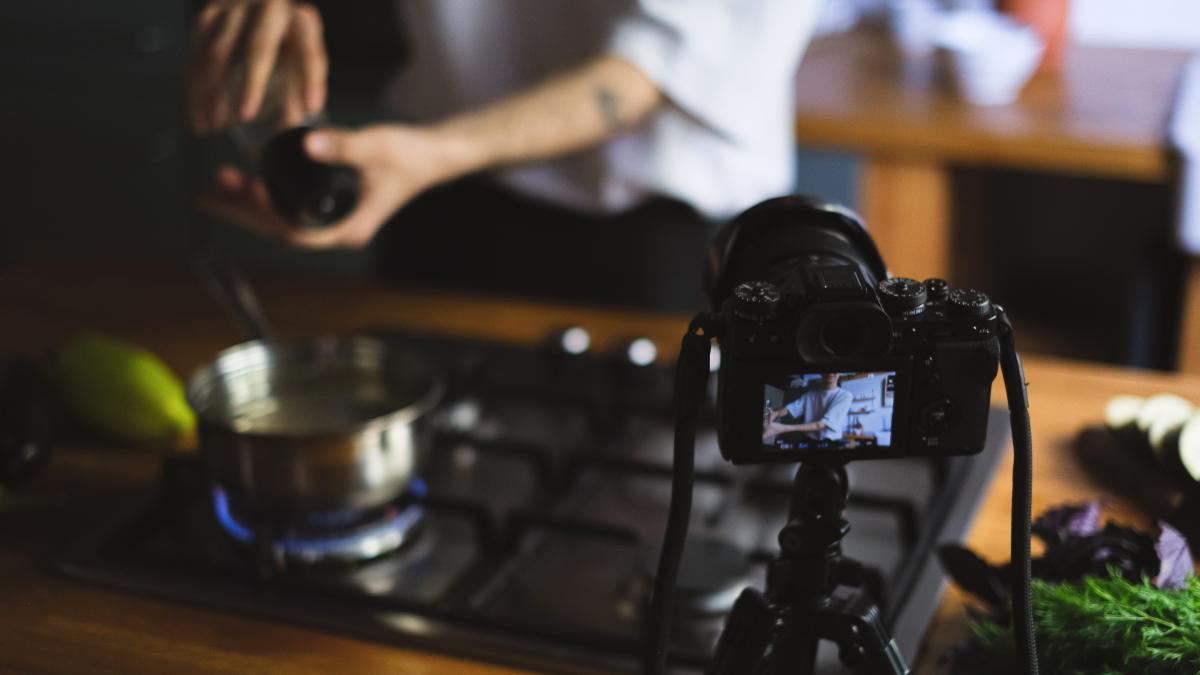 oala-mancare-pexels-anna-shvets-12673611_55572500