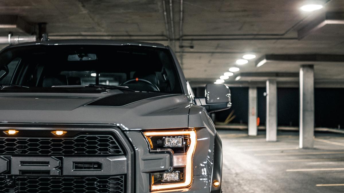 masina-parcare_80617400