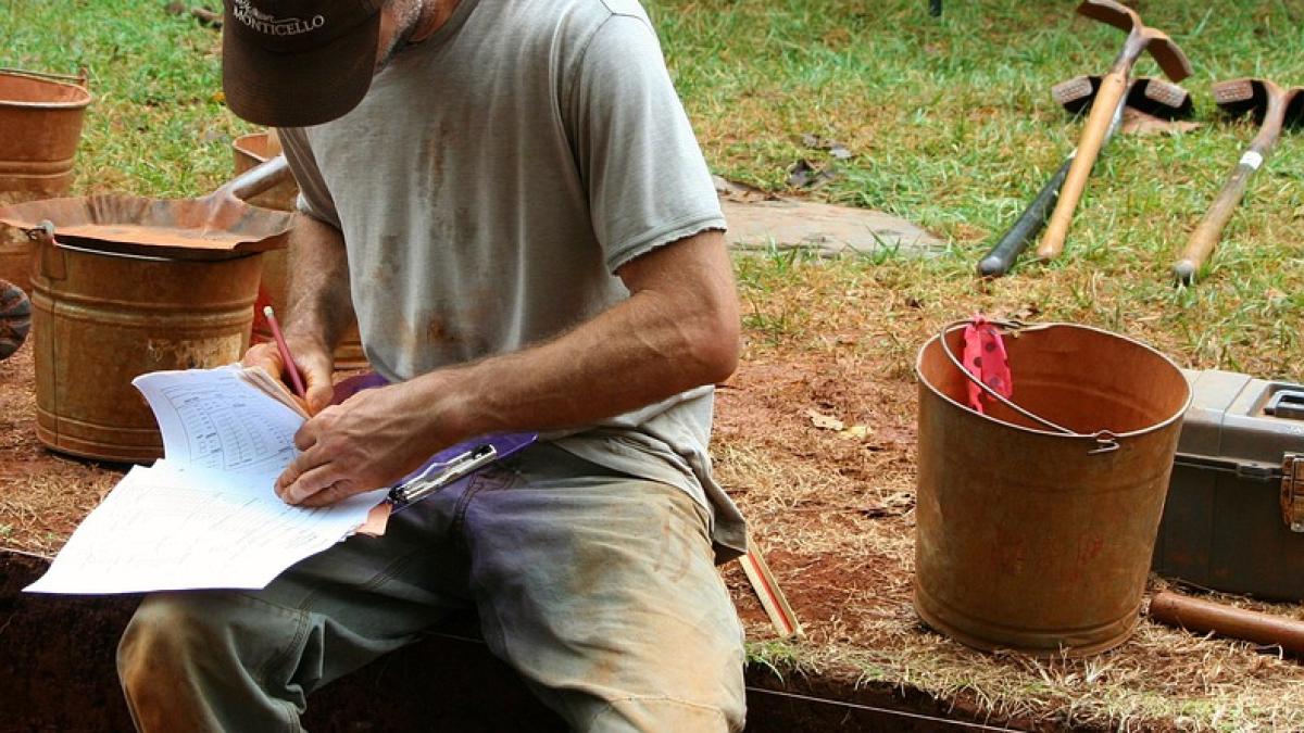 cele-mai-vechi-fosile-de-oameni-moderni-din-europa--descoprite-in-romania--cu-ce-se-ocupau-si-cum-s-au-adaptat-la-mediul-european_42331100