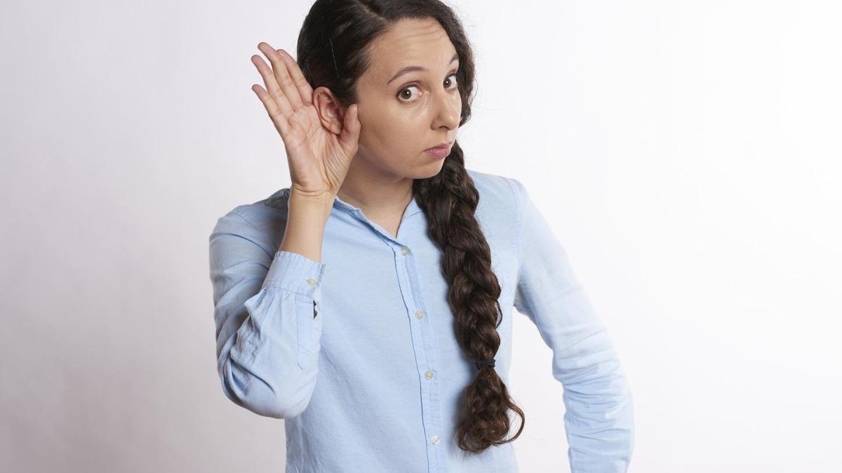 de-ce-unii-oameni-nu-suporta-sunetele-precum-ar-fi-sorbitul-cafelei_92629300