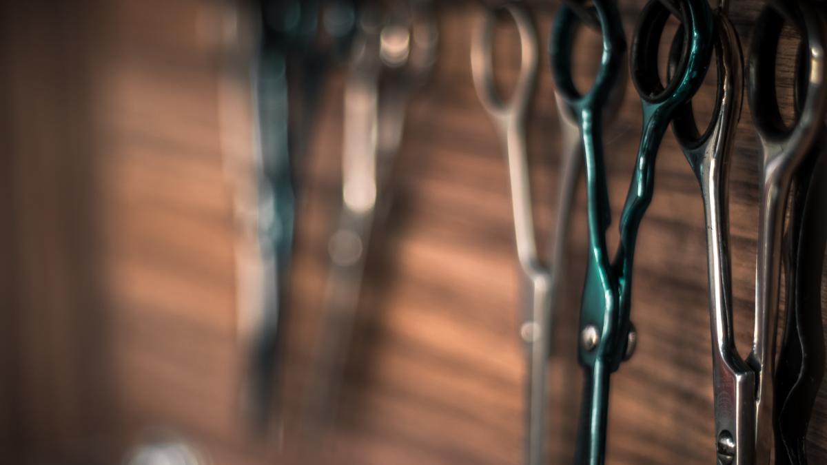 ce-s-a-intamplat-cu-barbatul-care-si-a-injunghiat-partenera-cu-foarfeca--intr-un-camping-din-eforie_55466700