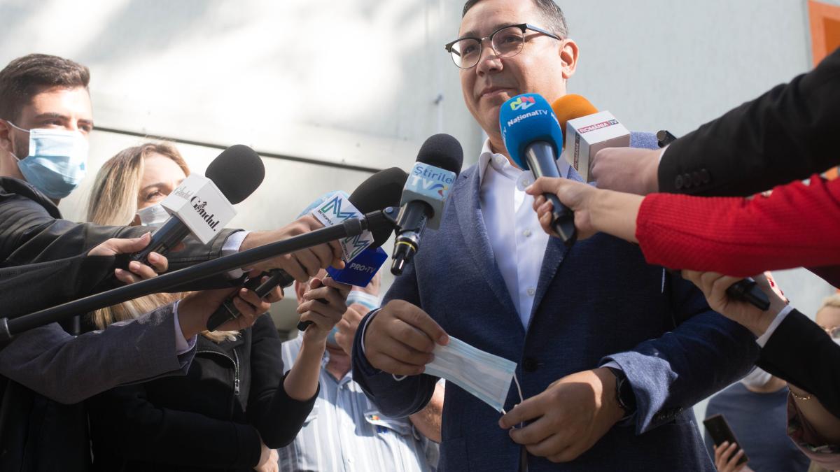 id148239_inquam_photos_alexandra_pandrea-victor-ponta_93787800