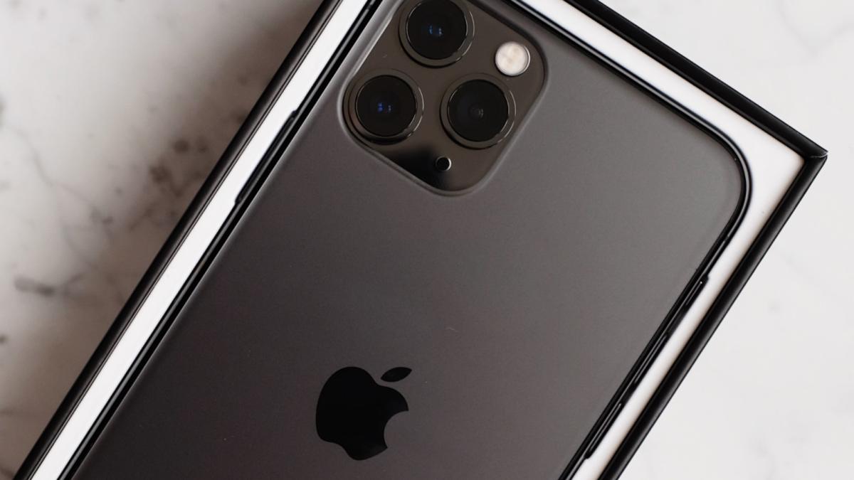 botosanean-condamnat-in-italia--prins-de-politisti-in-tara--furase-telefoane-de-60-000-de-euro_57109000