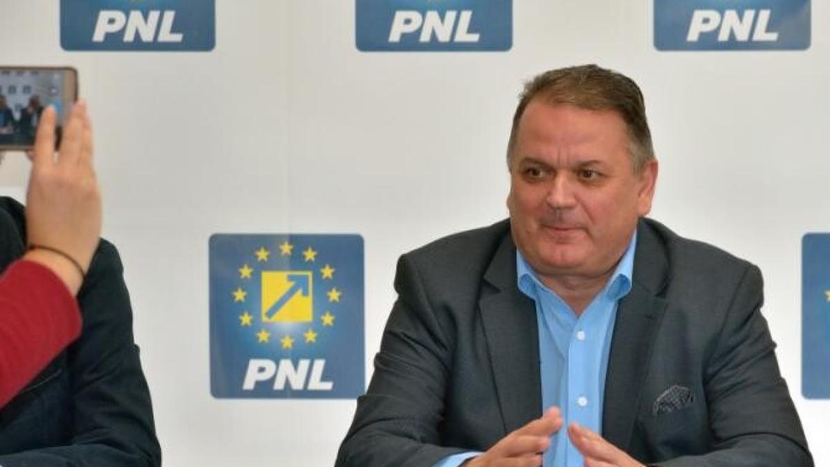 guran--din-interiorul-pnl-va-spun-ceea-ce-discutam--ciuca-ar-fi-candidatul-pentru-prezidentiale--boc-nu-este-interesat_92153600