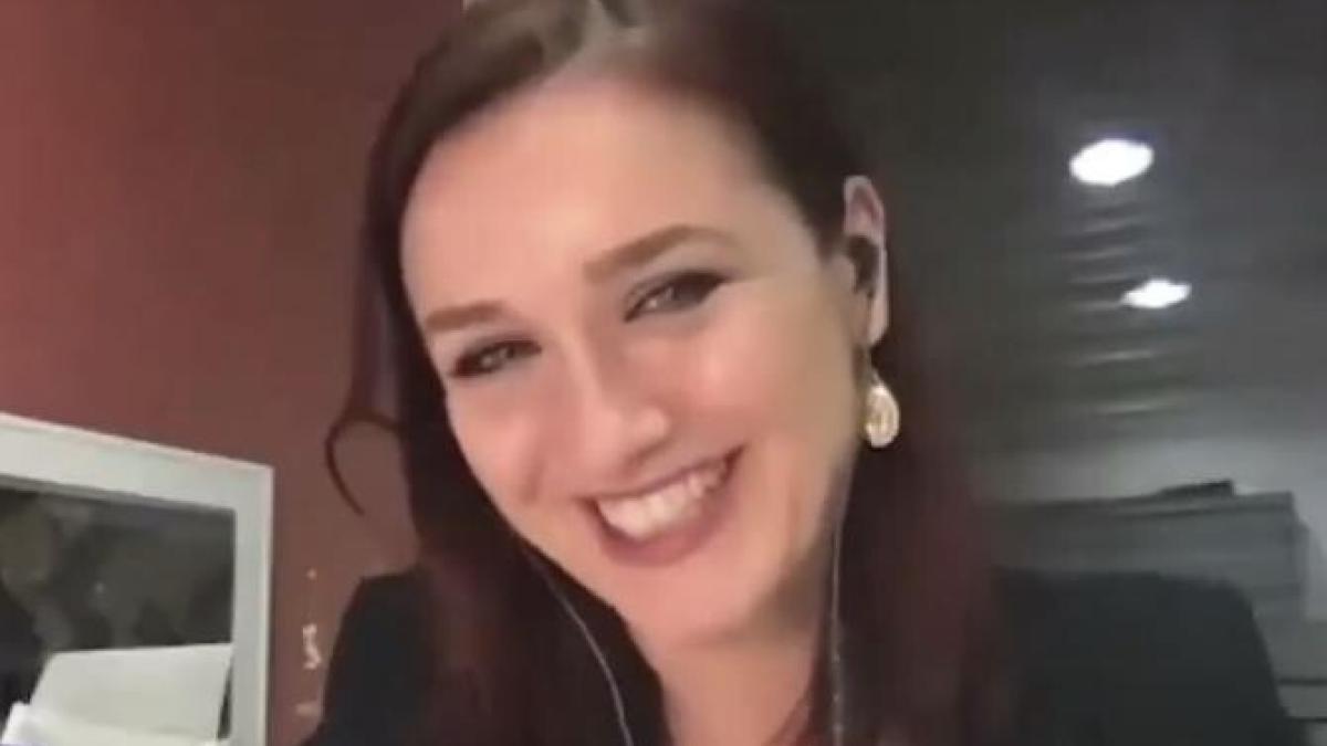 olivia-sgarbur_77692200