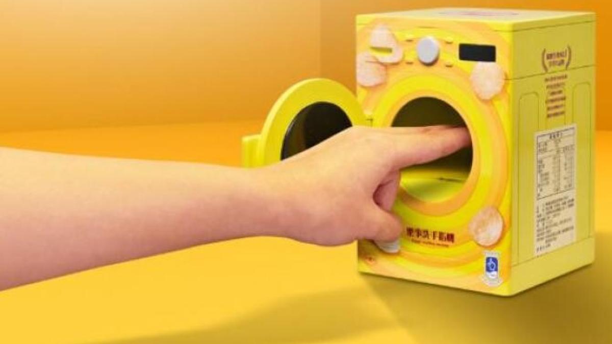 producatorul-de-chipsuri-de-cartofi-lanseaza-o-amuzanta-masina-de-spalat-degete-0_700x385_83407400