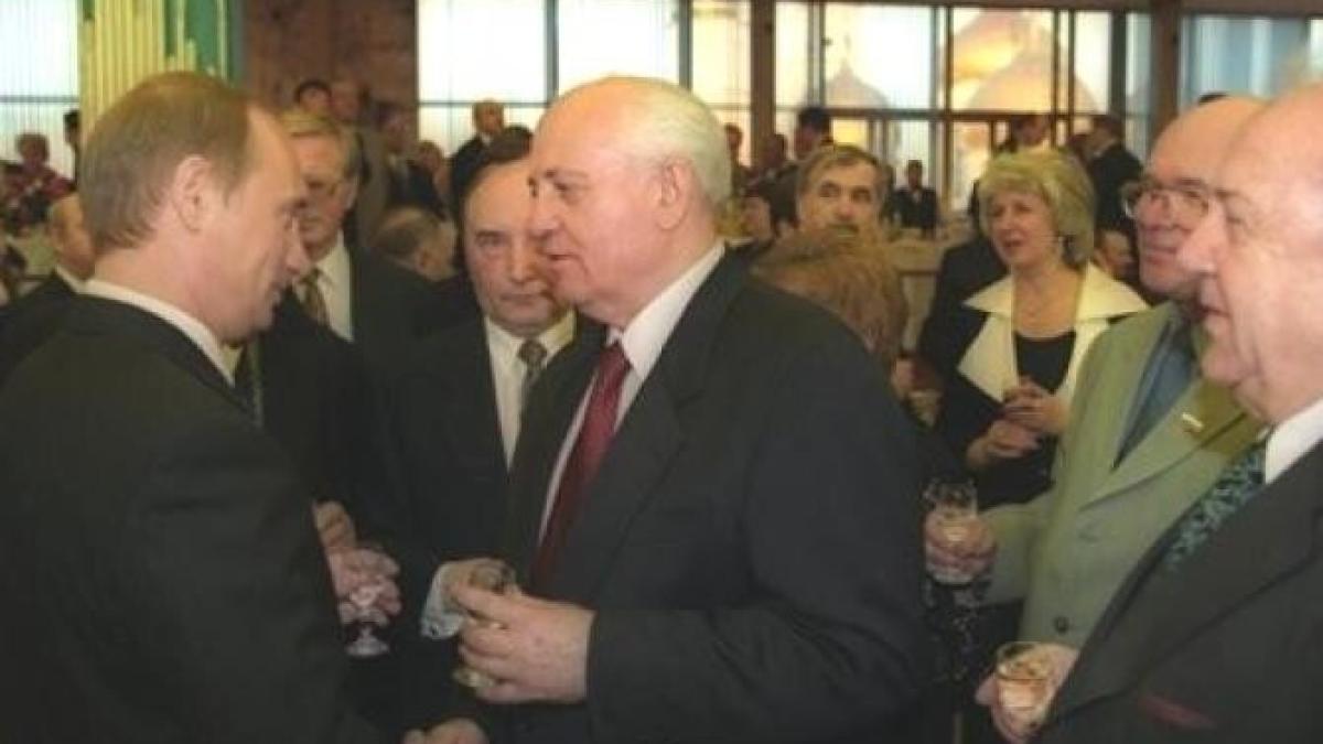 putin--suparat-pe-gorbaciov--ce-avea-sa-i-reproseze-conducatorului-urss-si-ce-este-sindromul-gorbaciov_54626000