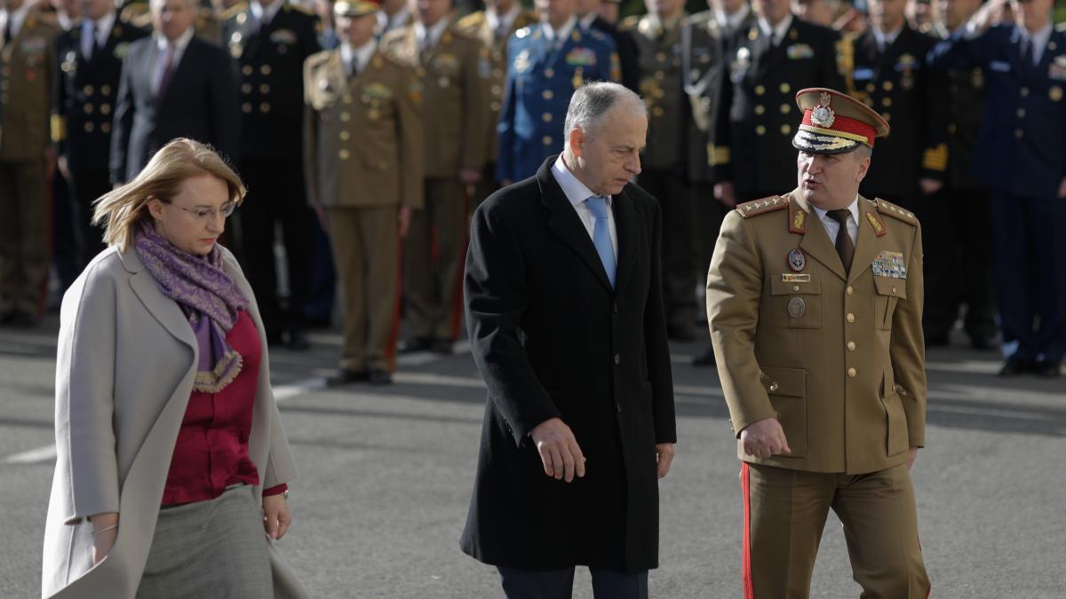 mircea-geoana-id193008_inquam_photos_george_calin_00802200