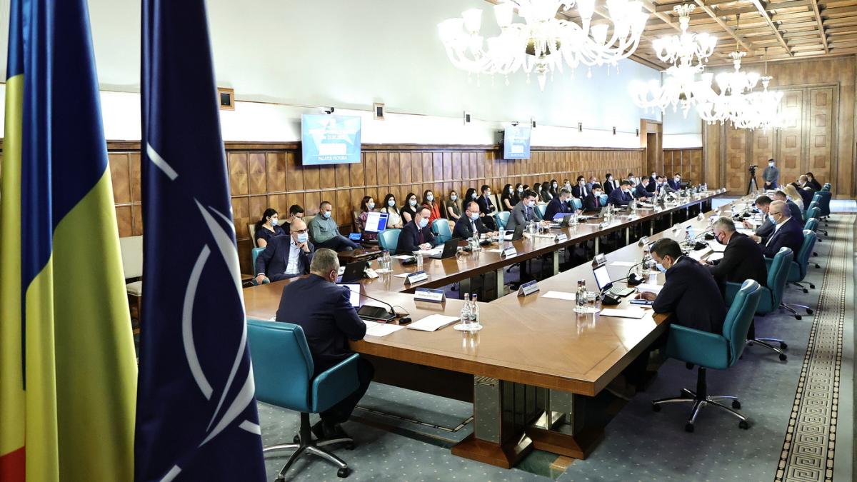 guvernul-majoreaza-cu-50prc--premiile-acordate-sportivilor-recompense-si-pentru-antrenori_66239100