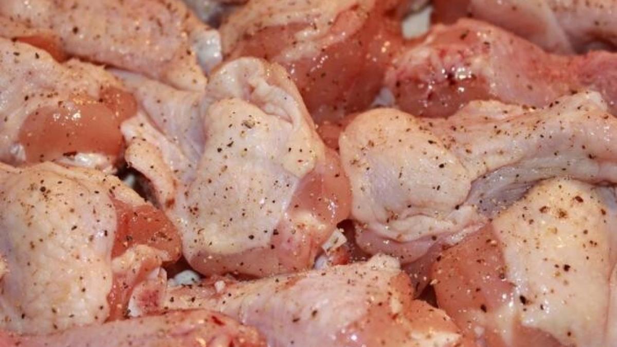 mancare-din-pulpe-de-pui-si-dulceata-de-ardei--rezultatul-te-va-uimi_71673900