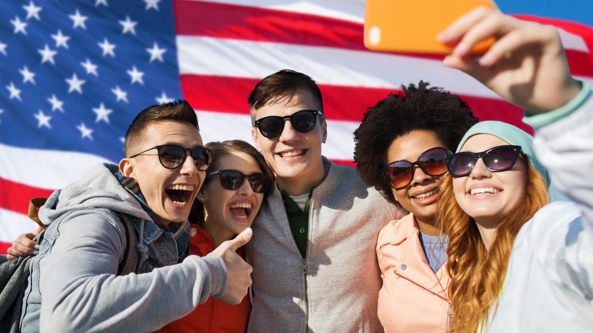 student-in-sua_84982800