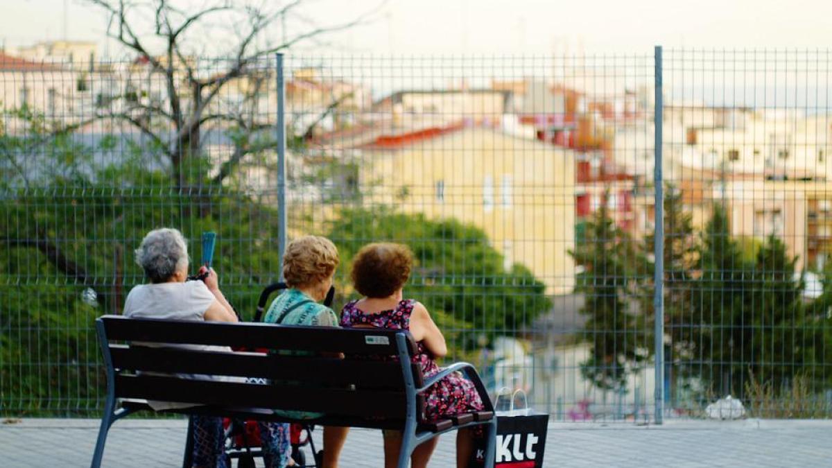 femeie-din-capitala--jefuita-ziua-in-amiza-mare--radu-leca--avertisment_96809600