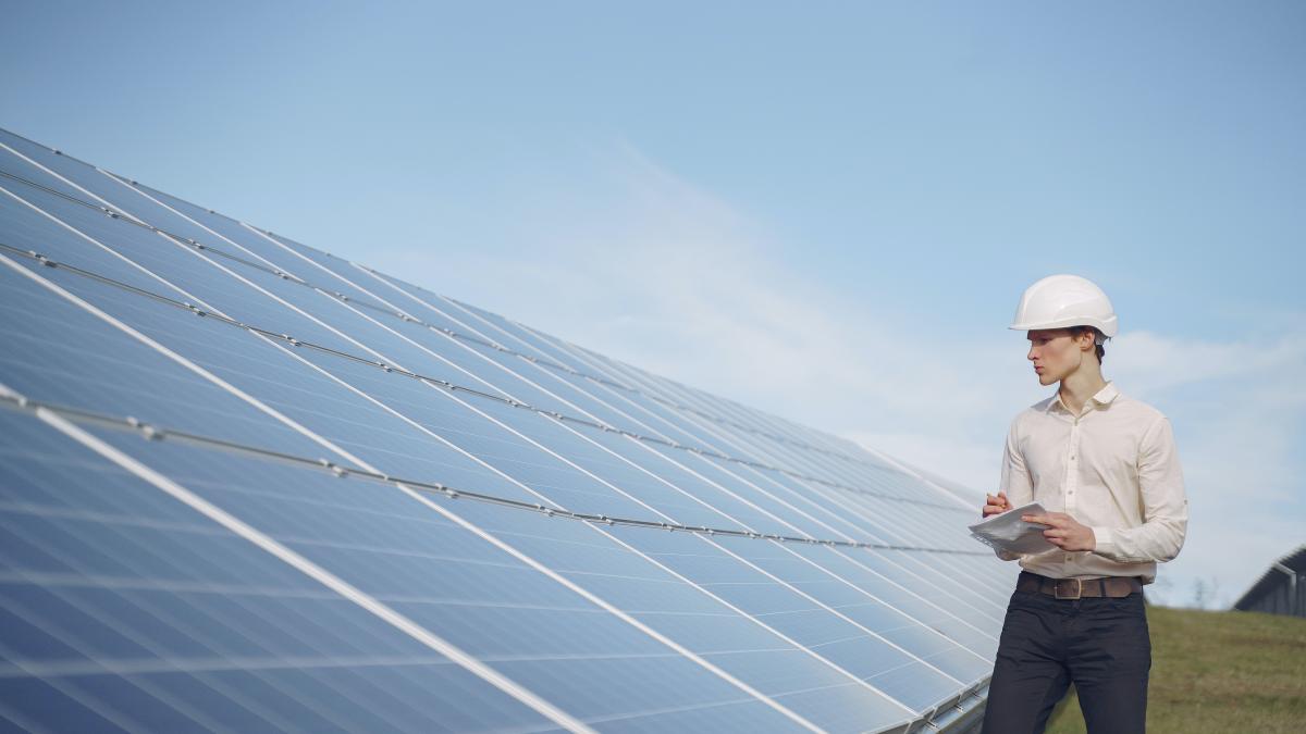 val-valcu-si-cozmin-gusa-despre-amplasarea-de-panouri-fotovoltaice_63969300