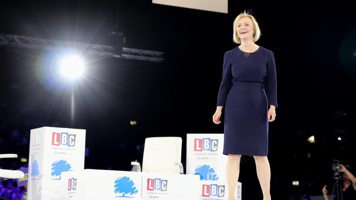 cine-este-liz-truss--femeia-care-i-a-luat-locul-lui-boris-johnson_74130300