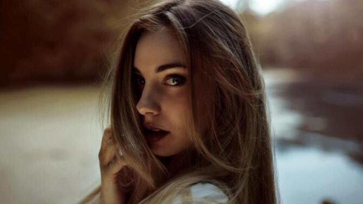 rasfatati-va-parul-cu-o-masca-de-cafea---il-coloreaza--elimina-fragilitatea-si-stimuleaza-cresterea_12954200