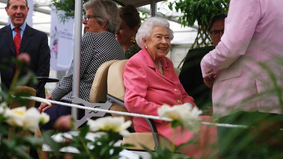 legatura-dintre-regele-mihai-si-regina-angliei_37336600