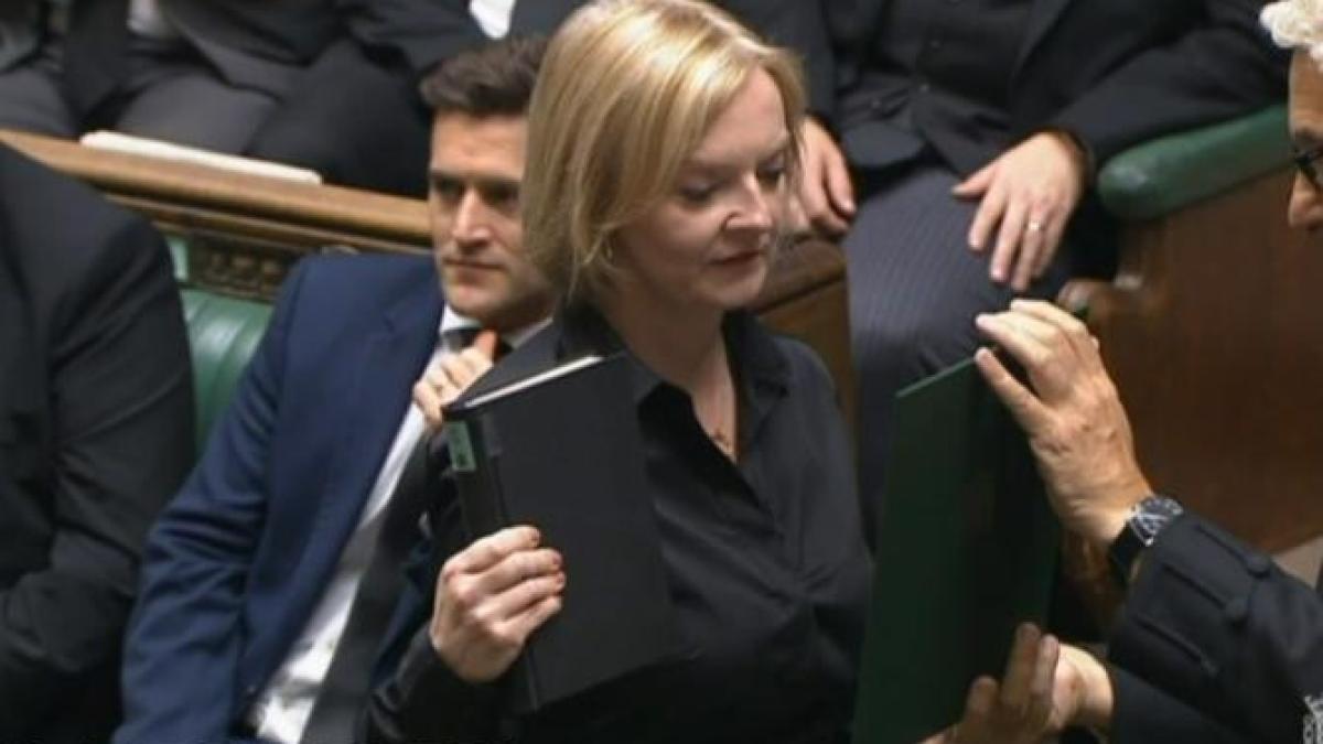 premierul-marii-britanii-si-inaltii-parlamentari-britanici-jura-credinta-noului-rege_82686300