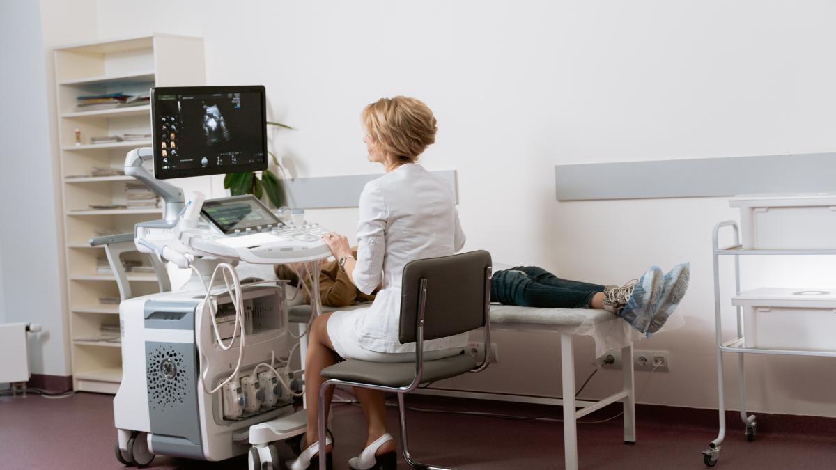 femeile-din-ungaria--obligate-sa-asculte-inima-fatului--inainte-de-avort_80800000