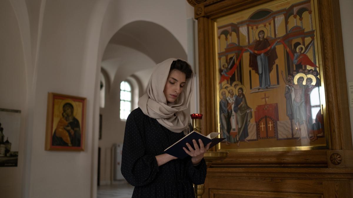 calendar-crestin-ortodox--sarbatoare-15-septembrie---cruce-neagra_40431800