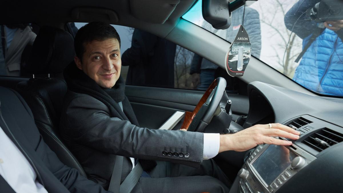 zelenski--accident-la-kiev--a-fost-o-tentativa-de-asasinat-momentele-suspecte-observate-de-ucraineni_81735100