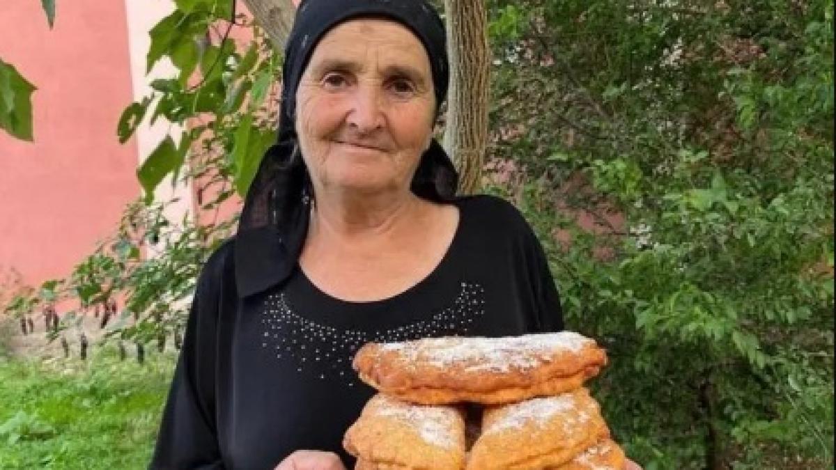 bunica-gherghina_91859100