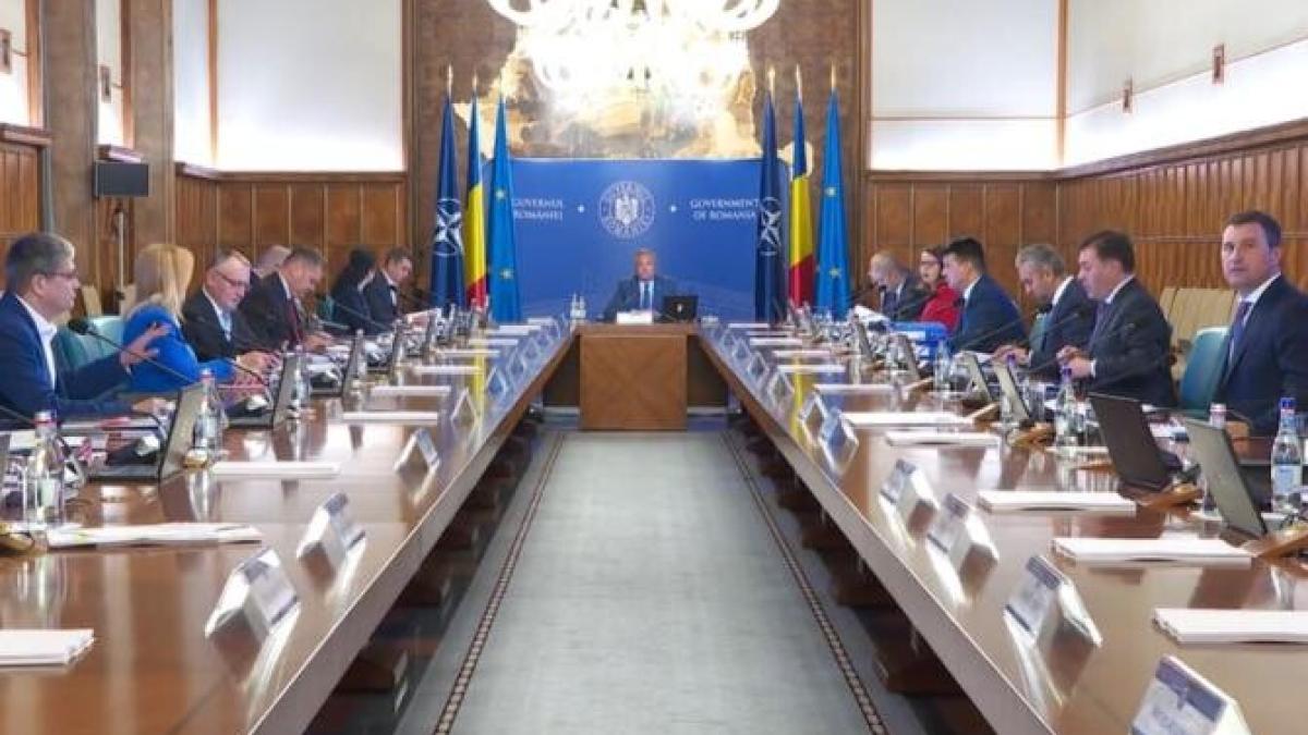 proiectul-de-buget-pentru-anul-viitor--ciuca---va-fi-supus-dezbaterii-parlamentare-in-noiembrie_97920700