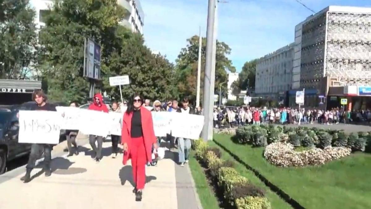 proteste-chisinau-oamenii-lui-putin-bogdan-chirieac_51163500