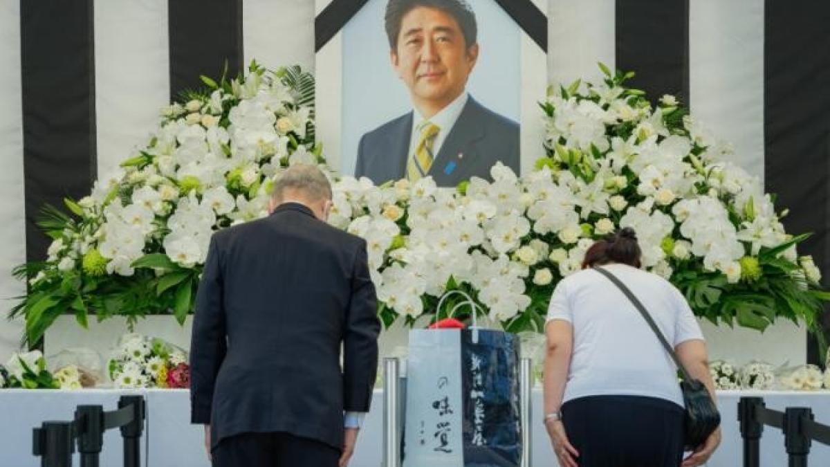 shinzo_abe_funeralii_stat_ager_70530600