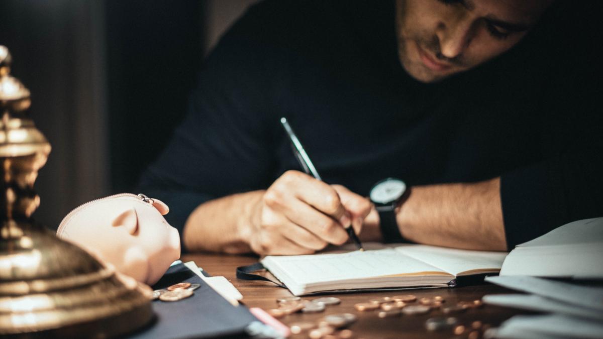 economie-pexels-dziana-hasanbekava-7063776_06383700