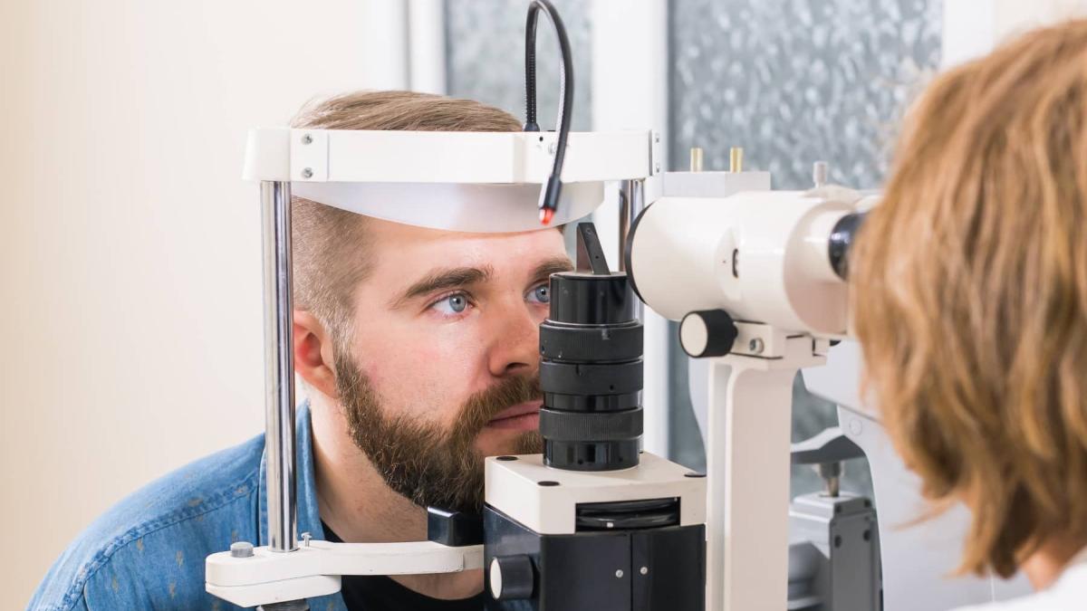 medicine-health-ophthalmology-concept-patient-2021-08-30-00-59-14-utc11_79601700