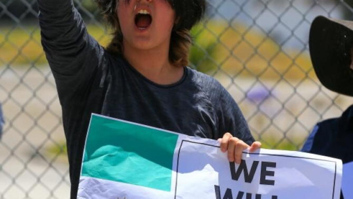 iran_proteste_mahdavi_ager_16380400