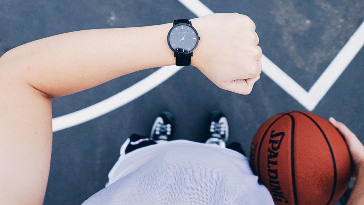 senatul-romaniei-terenurile-din-curteas-colii-deschise_00716500