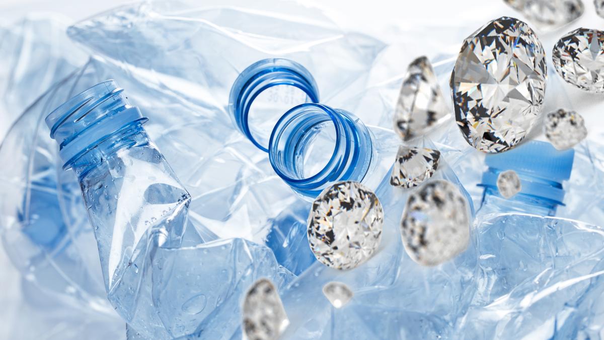 diamante-din-sticle-de-plastic_17666900