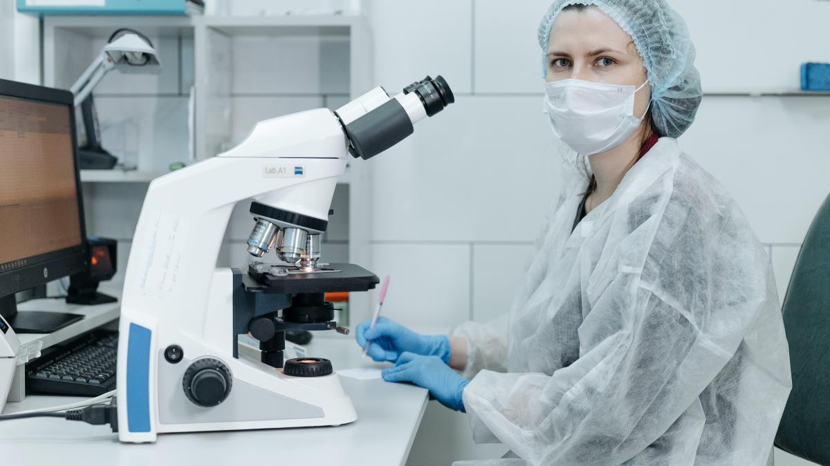 bilant-covid-30-septembrie-2022--infectari-si-decese-in-ultimele-24-de-ore_88612500