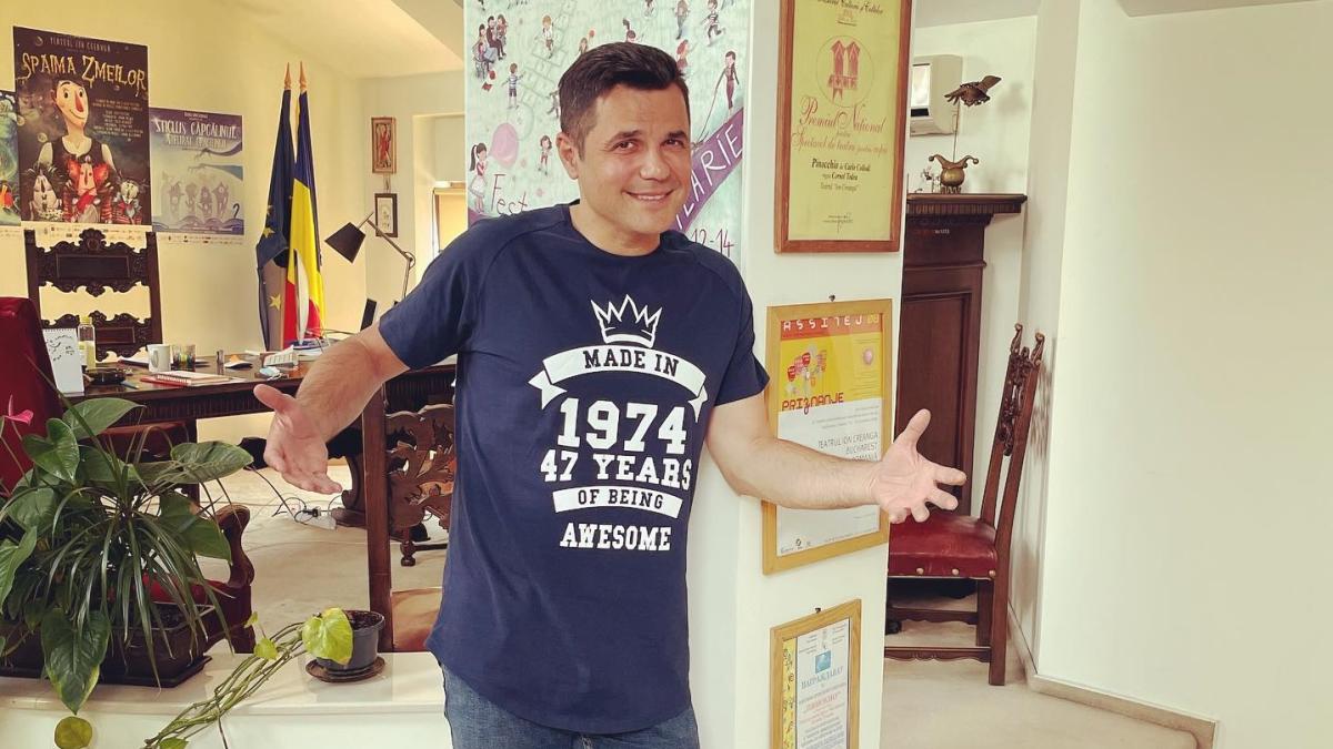 este-o-sansa-extraodinara--cove-ii-face-concurenta-lui-dan-negru-cu-o-noua-emisiune-daca-esti-la-tv--te-blochezi--stai-acasa--descarci-aplicatia-si-raspunzi_64964500