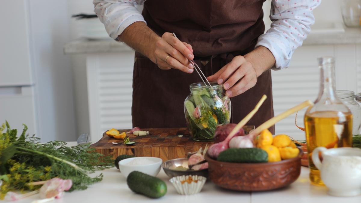 salata-asortata-pentru-iarna--reteta-pe-care-trebuie-sa-ti-o-notezi_65739400