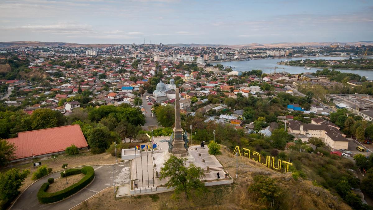 investitii-majore-in-tulcea--horia-teodorescu--presedintele-consiliului-judetean-o-intreaga-paleta-pe-ceea-ce-inseamna-conectivitate_38997000