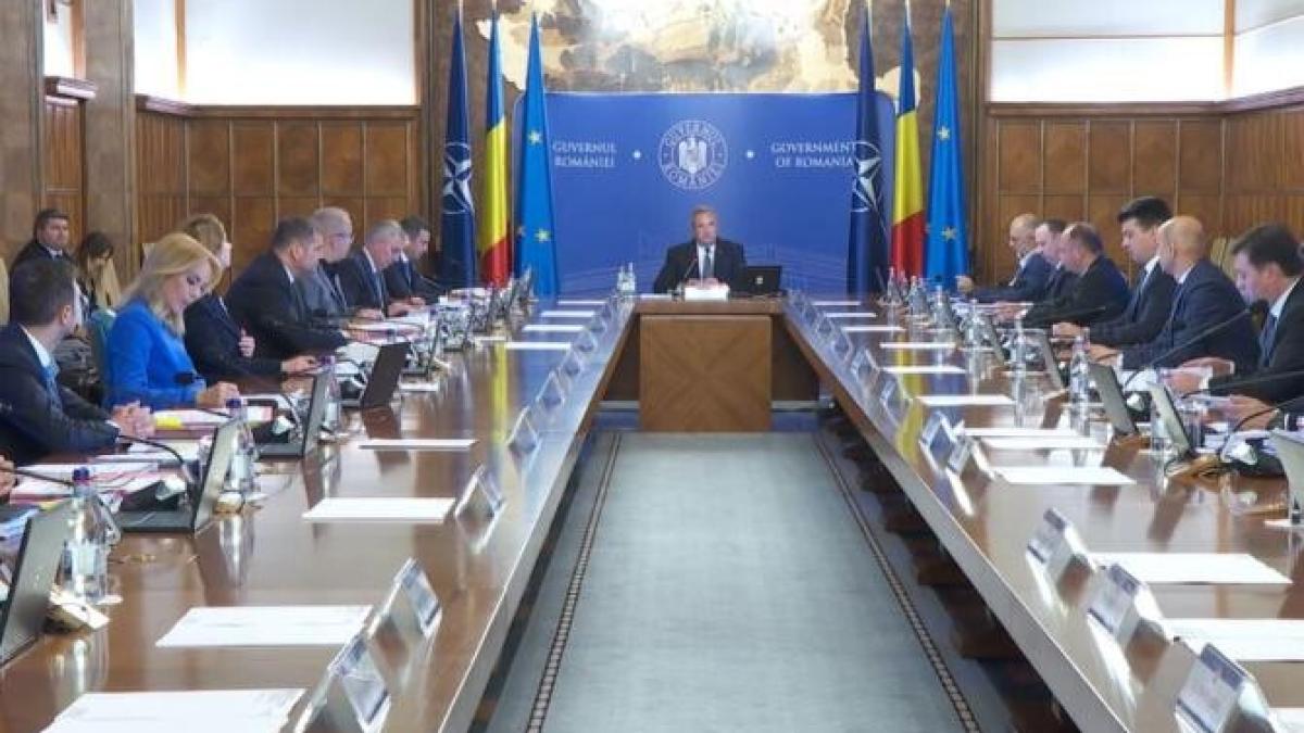 infiintarea-bancii-de-investitii-si-dezvoltare--aprobata-de-guvern--caciu---mai-facem-astazi-un-pas-important_86079700